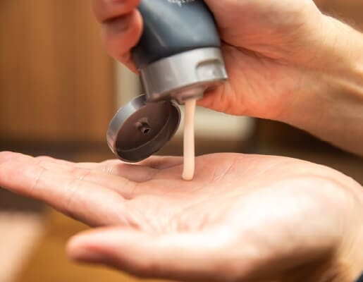 毛染め、ジェル、ガム、ヘアワックス