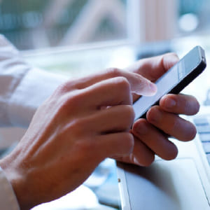 ご紹介コードを発行しメールにて送信